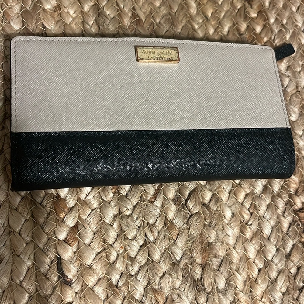 Kate spade Stacey wallet